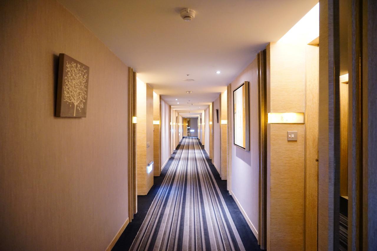 Beacon Hotel Taichung Exterior foto