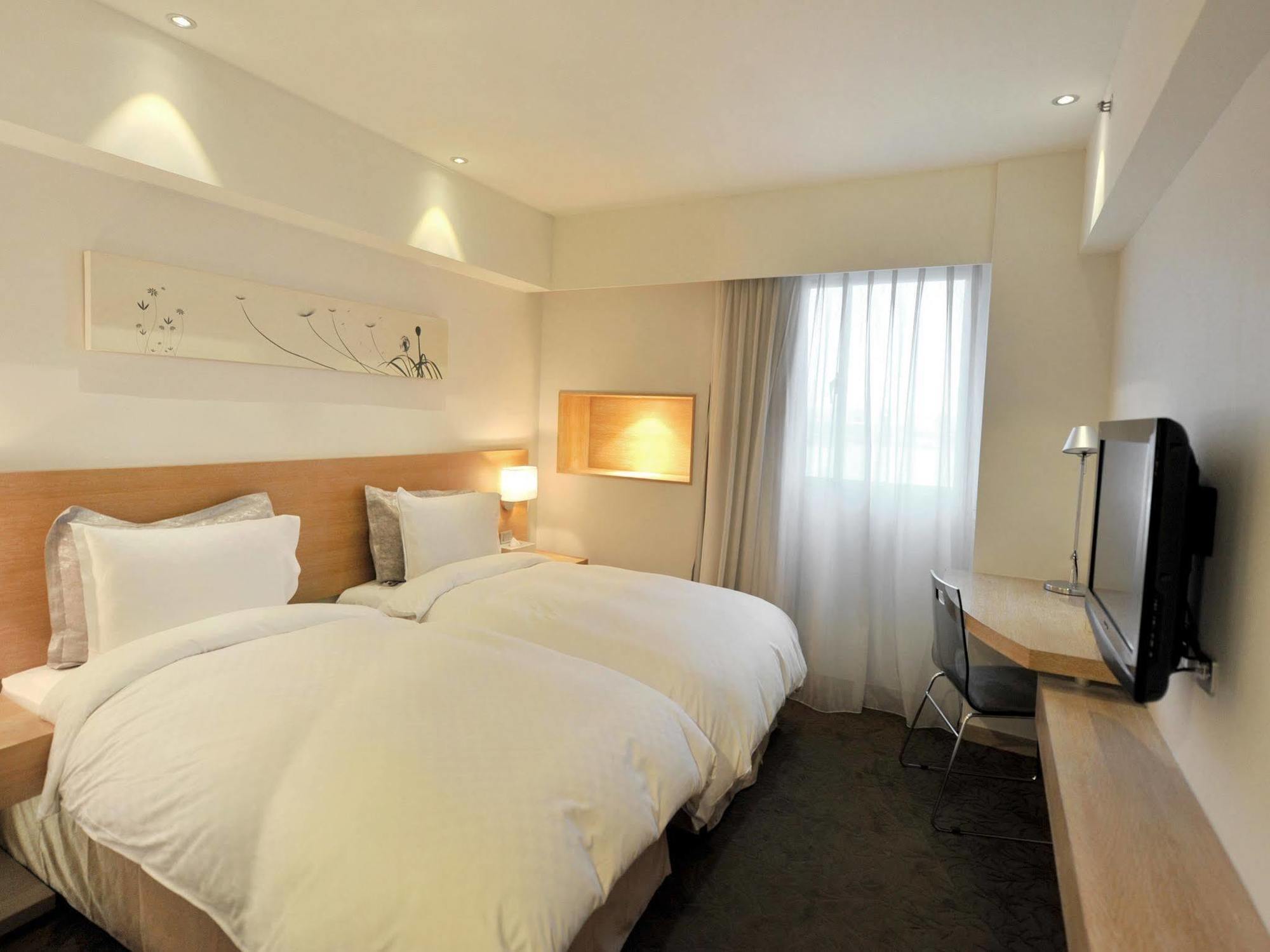 Beacon Hotel Taichung Exterior foto