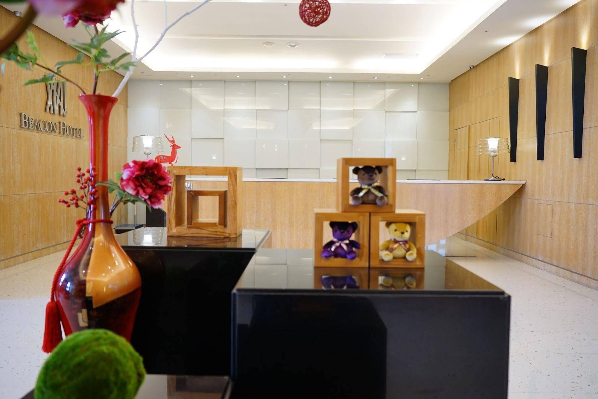 Beacon Hotel Taichung Exterior foto