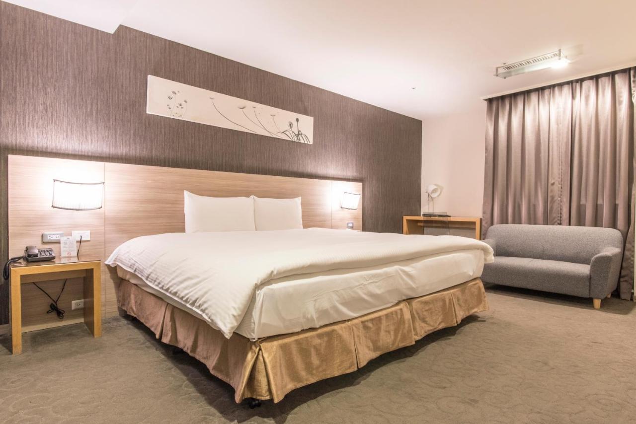 Beacon Hotel Taichung Exterior foto