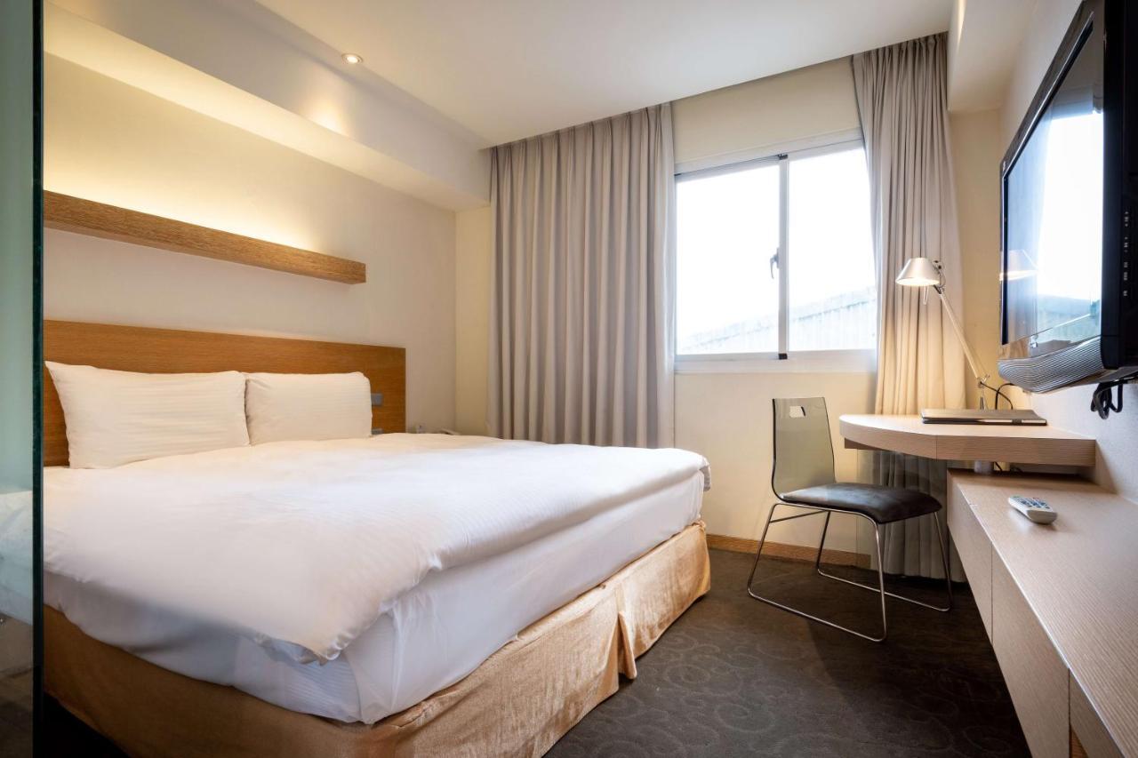 Beacon Hotel Taichung Exterior foto
