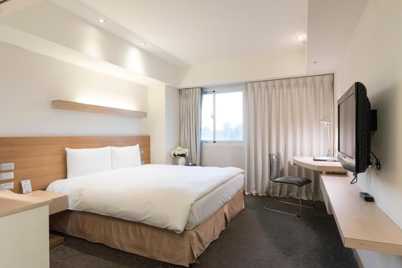 Beacon Hotel Taichung Exterior foto